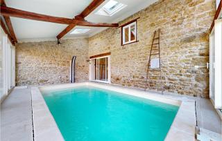 Amazing Home In St-Hilaire-Le-Château - 1