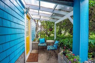 Artsy Private Guest Suite with Outdoor Saloon - Vancouver - 3