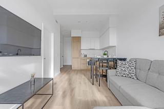 1-Bedroom Surrey Condo with Breathtaking Views - Surrey - 7
