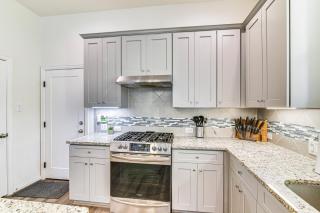 5 Mi to Downtown - Chic Home w/ Patio in Houston! - 1