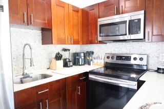 GREAT Luxe House NEAR Downtown & Marina in Miami - Miami - 1