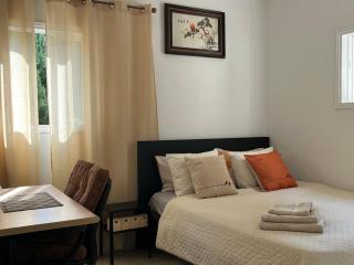 A cozy room in apartment the central thriving area next to Shiba & Bar Ilan - 5