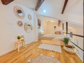 Potiers - parking, Wifi, 2pers - 9