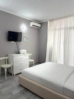 Tamara's cozy room - Batoemi - 9