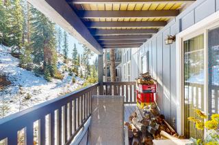 Hi Country Haus 22-8 - 8