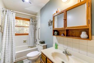 Hot Tub and Ping-Pong Table Canton Home with Views! - Canton - 2