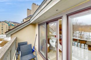 Mountain Green: 2E2 - 8