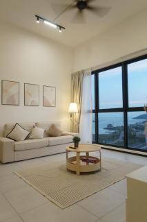Urban Suites Seaview 3Bedrooms 2Carparks 8pax - Jelutong - 0