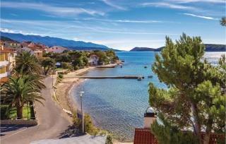 2 Bedroom Awesome Apartment In Banjol - Banjol - 4