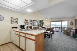 Captain's Quarters at Kimberling Crossing - Kimberling City - 8