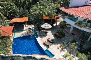 Casa Bravo Retreat - 9