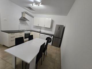 Lavitas Premium - Moravče - 8