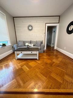 The Allen House - 3 Bedroom - 2 Full Bath - Private Gorgeous Apartment - Sleeps 8 - Albany - 6