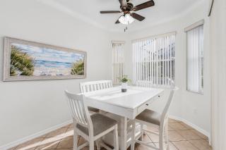 3BR Oasis: Pool & Lanai, Close to Fort Myers Beach - Fort Myers - 0