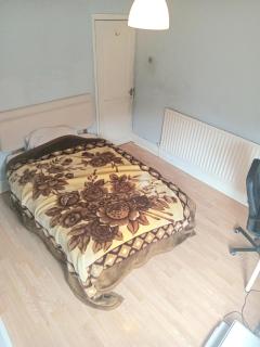 Short Stoke Stays - 3