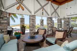Island Haven: Two Units, Pool, Beach Proximity - Fort Myers Beach - 8