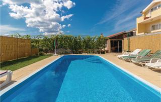 Holiday Home Banj Croatia - Banj - 1