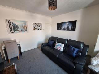Florina house - - 5