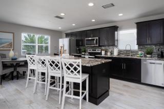 Charming Oasis: Heated Pool, Spa & Beach Access - Fort Myers Beach - 4