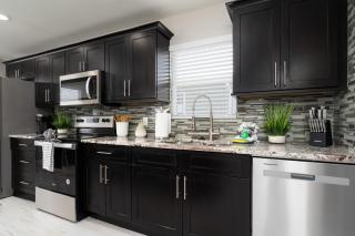 Charming Oasis: Heated Pool, Spa & Beach Access - Fort Myers Beach - 3