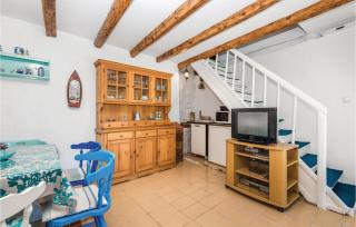 3 Bedroom Lovely Home In Supetarska Draga - 9