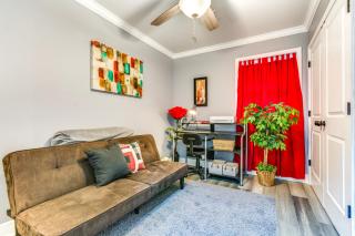 8 Mi to Dwtn Little Rock - Home with Fenced Yard! - Little Rock - 1