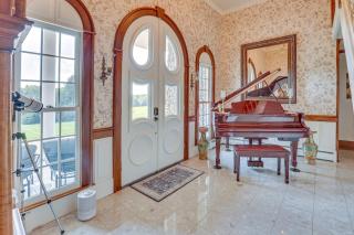 Spacious Dalton Vacation Rental with Deck and Yard! - 1