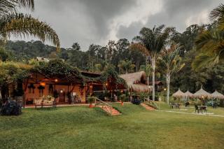 Hotel Pietrasanta Cabañas frente a la Represa Peñol Guatape - 3