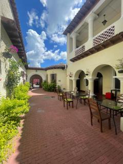 Ricks hostel Santa Ana - 9