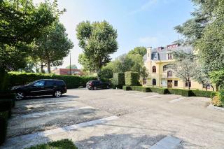 Appartement cosy proche du tram avec parking privé - 2