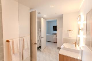 Luxurious Downtown Escape - Miami - 4