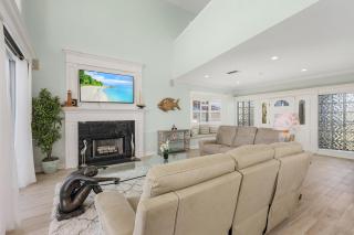 Waterfront Sea Breeze Bay: Pool, Spa & Dock Access - Fort Myers Beach - 6