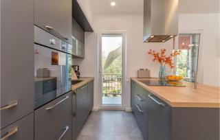 Pet Friendly Home In Polaca - Polača - 2