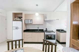 Apto Charmoso com 2 Quartos sendo uma Suíte - 0150 - 6