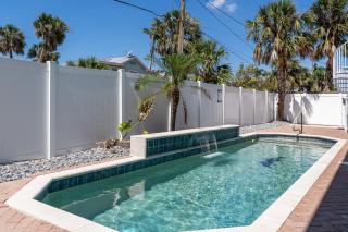 Private Pool Oasis: Modern w/ Porch & BBQ Grill - Fort Myers Beach - 7