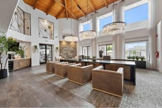 Upper Deck - Golf View - QueenBd N302 - Scottsdale - 9