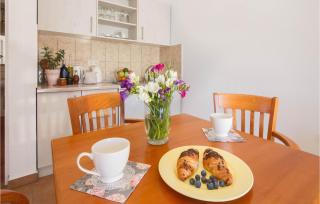 Awesome Apartment In Vir With Wifi - Vir - 9