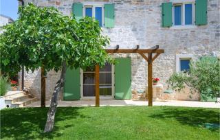 Gorgeous Home In Krnica - 3