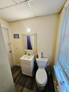 Nice room near Whole Foods, Brown University in a shared apartment 31 - Providence - 1