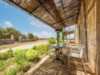 This finca has its own private access to the beautiful sandy beach Es Trenc - Campos - 0
