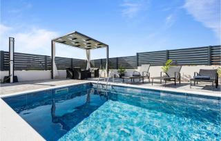 Awesome Home In Vodice - 1