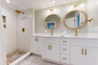 126 Grand Pavilion - 1