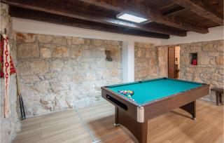 Nice Home In Neoric With Jacuzzi - Neorić - 7