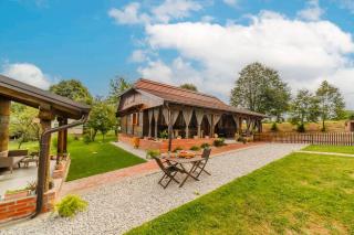 Eco House Lina With Hot Tub and Sauna - Happy Rentals - Lopatinec - 0