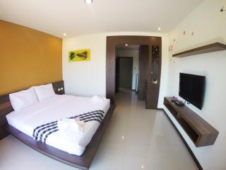 Benjamas Place - Rawai Beach - 4