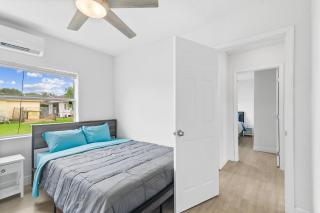 Remodeled 3 bed 1 bath Home Near Beach with Game Room! - Fort Pierce - 5