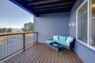 Balconies with Scenic River Views Hammond Townhome! - Hammond - 9
