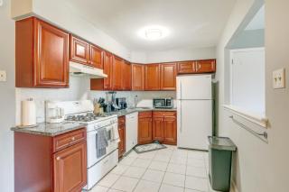 12 Mi to Center City Philadelphia Apt with Balcony - Philadelphia - 9