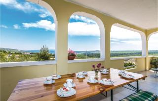 Three-Bedroom Apartment In Slivnica - Slivnica - 0