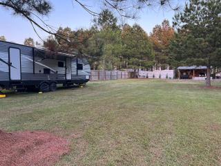 RV with Pool & Countryside Views - - 2